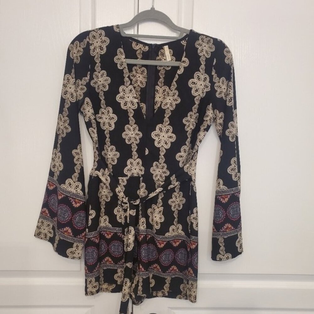 SAGE Boho Romper Black  Floral Medallion Belt Tie waste, Women's size Small